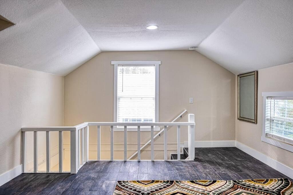 4Br Victorian Walk To Uc Davis & Shriner Med Cen Villa Sacramento Exterior foto