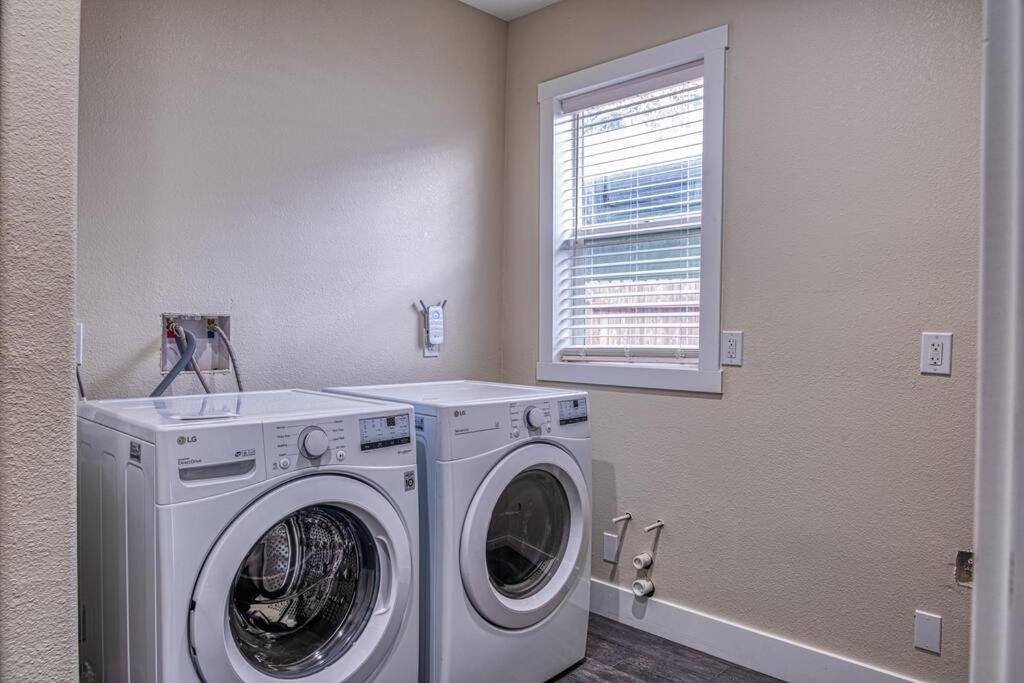 4Br Victorian Walk To Uc Davis & Shriner Med Cen Villa Sacramento Exterior foto