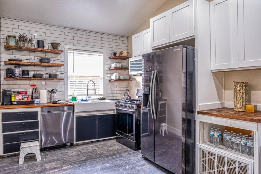 4Br Victorian Walk To Uc Davis & Shriner Med Cen Villa Sacramento Exterior foto